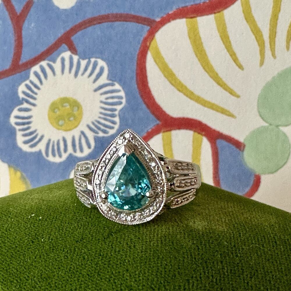 Vintage 14k Diamond blue zircon with Gia report  Ring Size 8